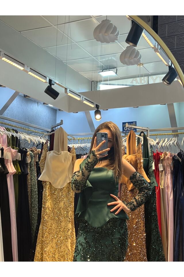 Abiye eldiven ve fularlı