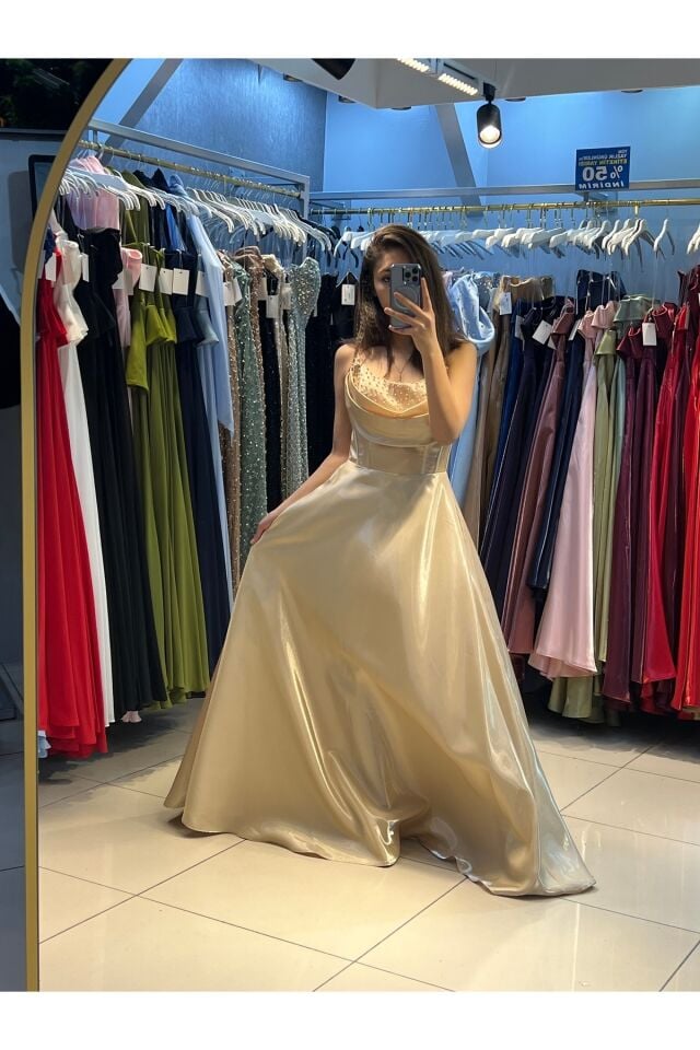 Abiye - Elbise - Tafta kumaş sırt bağlamalı sıtraplez