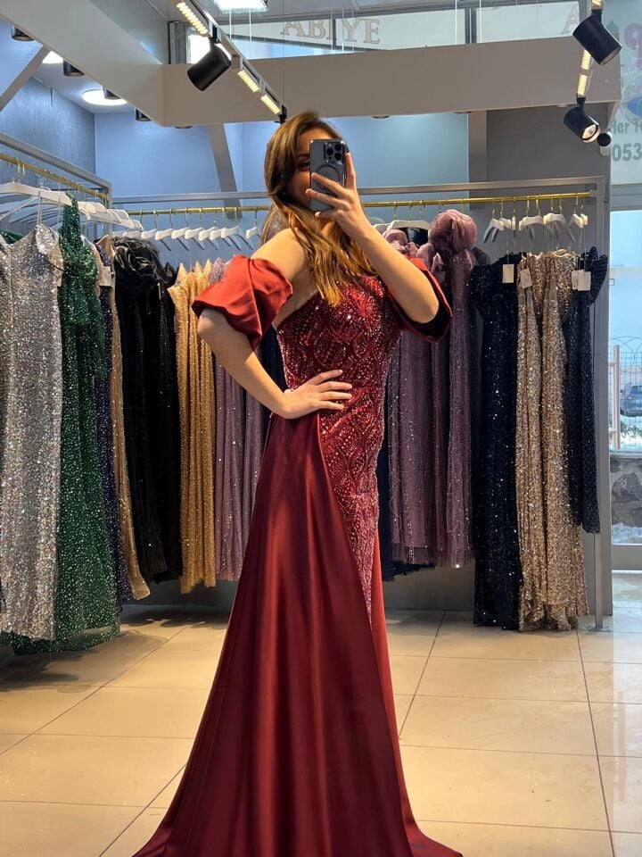 ÖZEL TASARIM BOCUK İŞLEME PELERİN ABİYE